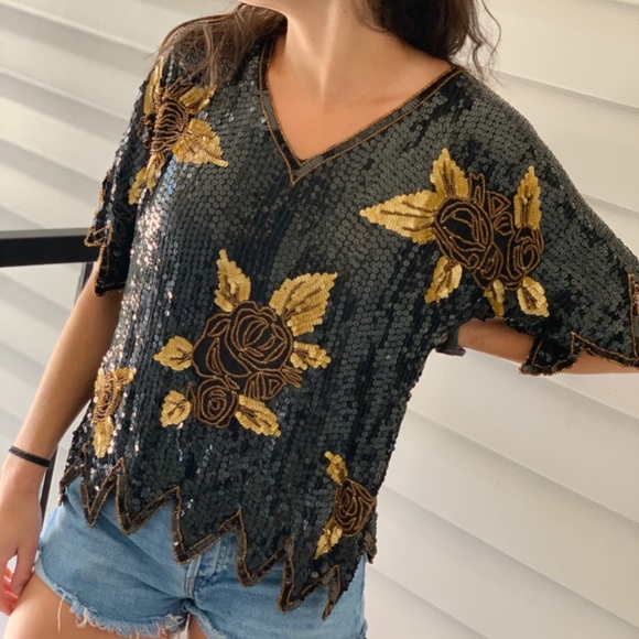 Vintage Tops - Vintage ROYAL FEELINGS Black‎ &Gold Sequin top